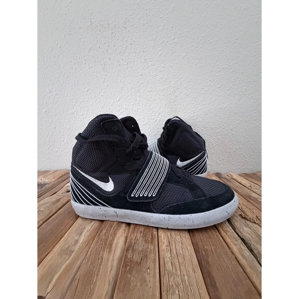 Nike Flystepper 2K3 Size 10 Black White High Top Strap Sneakers 644576-003